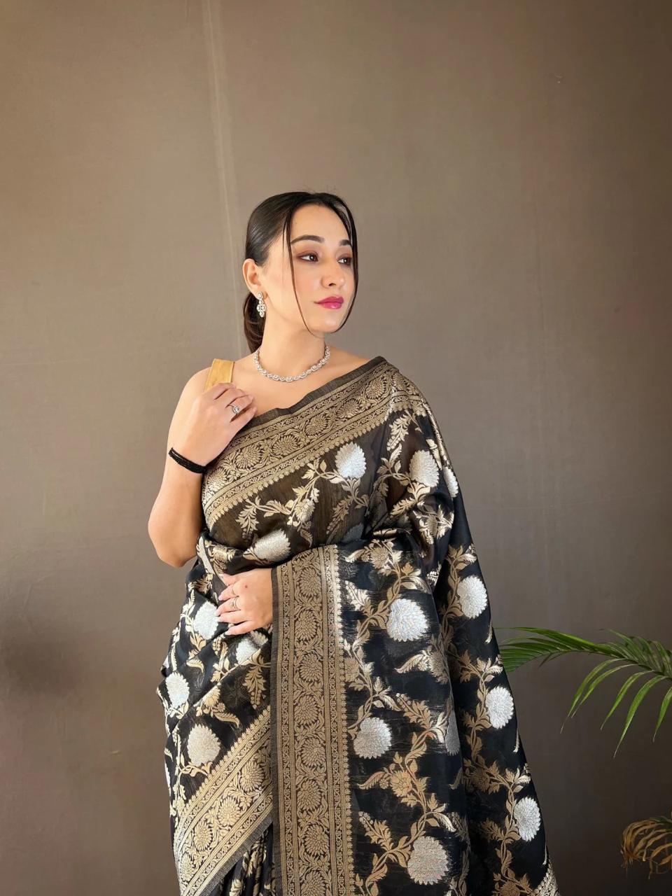 Winderful Authentic Banarasi Soft Silk Saree