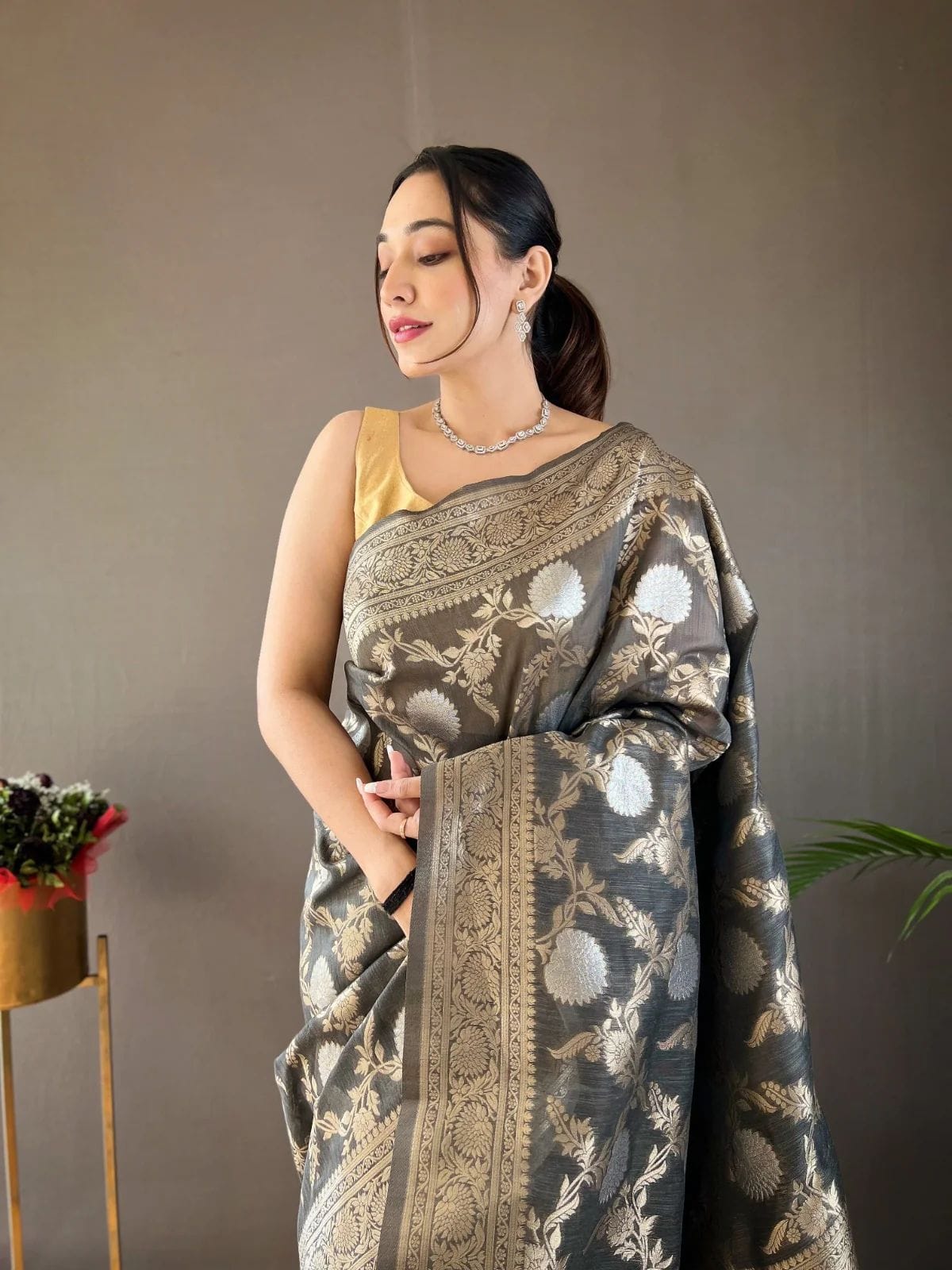 Winderful Authentic Banarasi Soft Silk Saree
