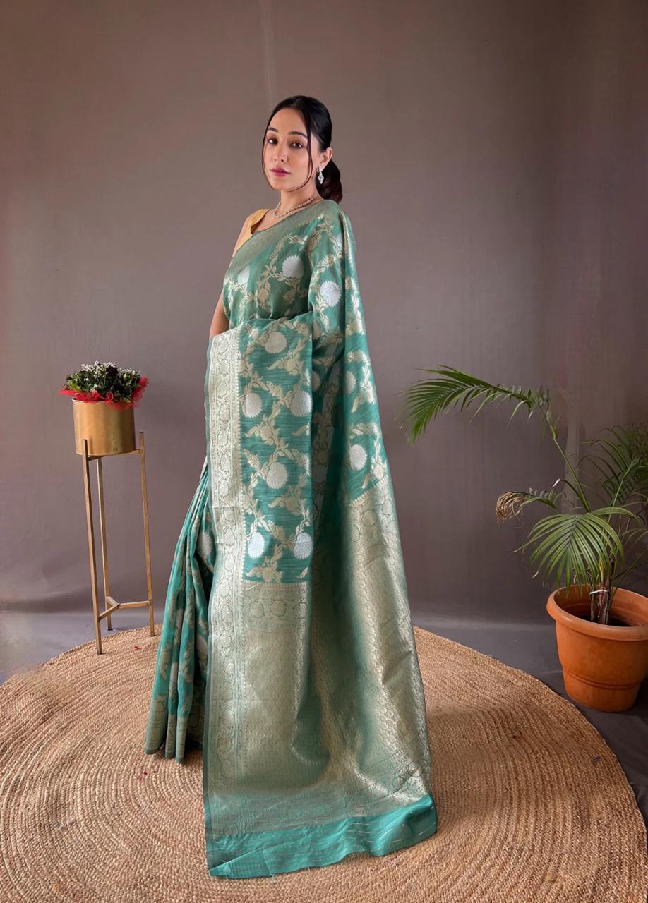 Winderful Authentic Banarasi Soft Silk Saree