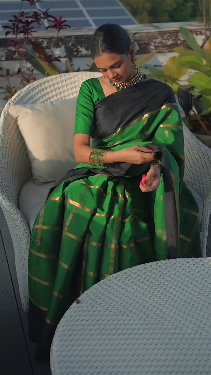 Perfect Green Banarasi Soft Silk Saree
