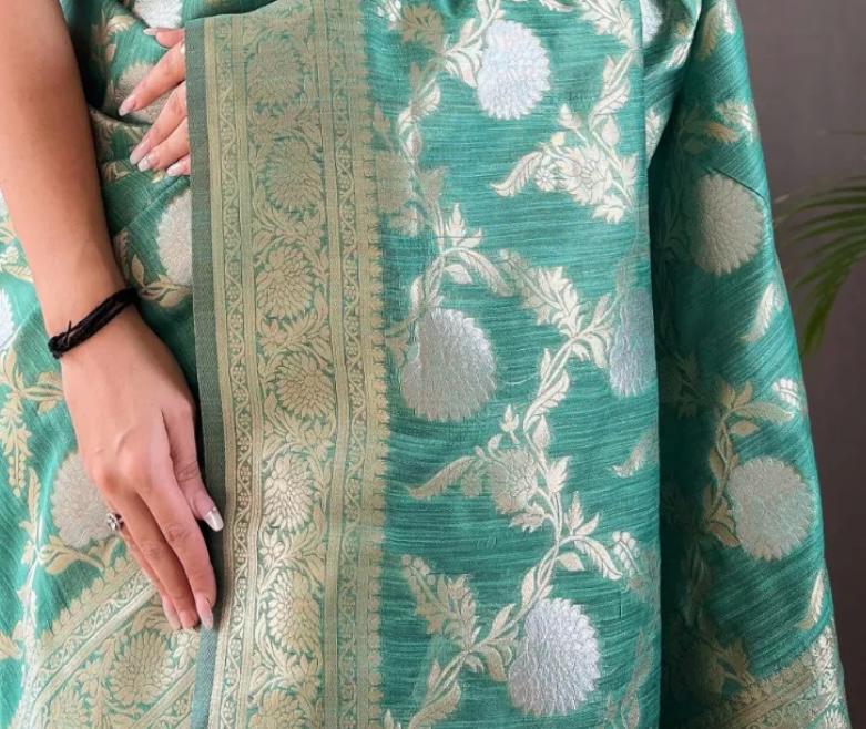 Winderful Authentic Banarasi Soft Silk Saree