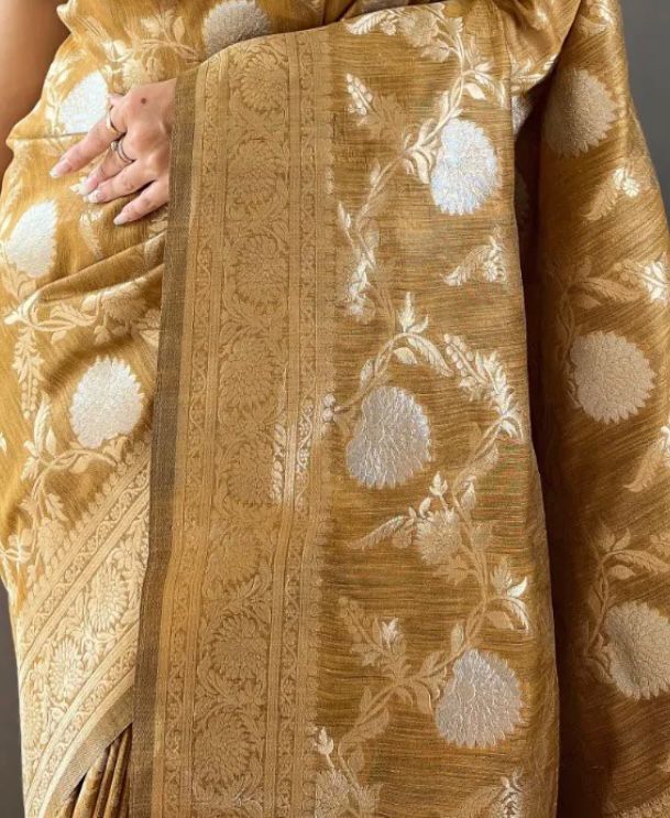 Winderful Authentic Banarasi Soft Silk Saree