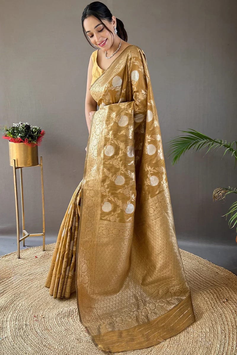 Winderful Authentic Banarasi Soft Silk Saree